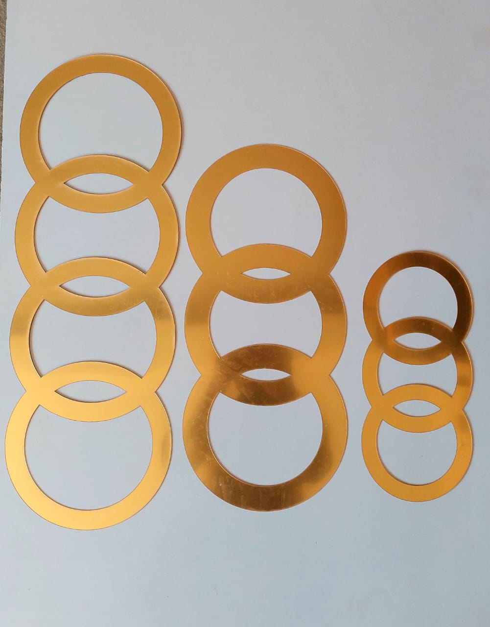 Circular Shape Acrylic Wall & Home Décor | HaniaEcom