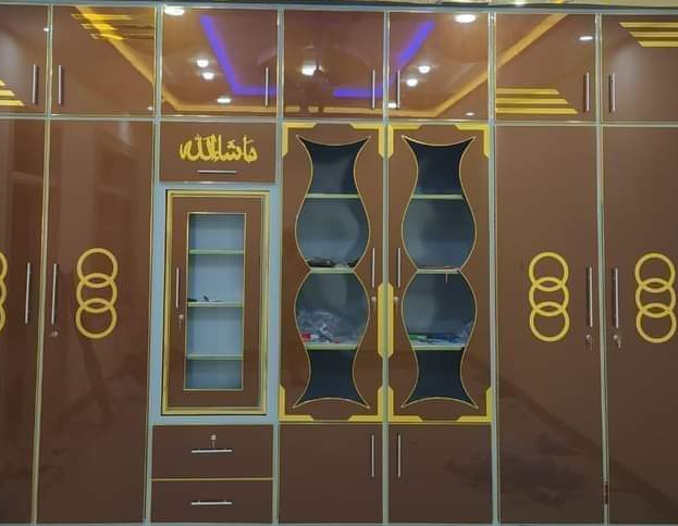 Decorative interior with Mashallah design.